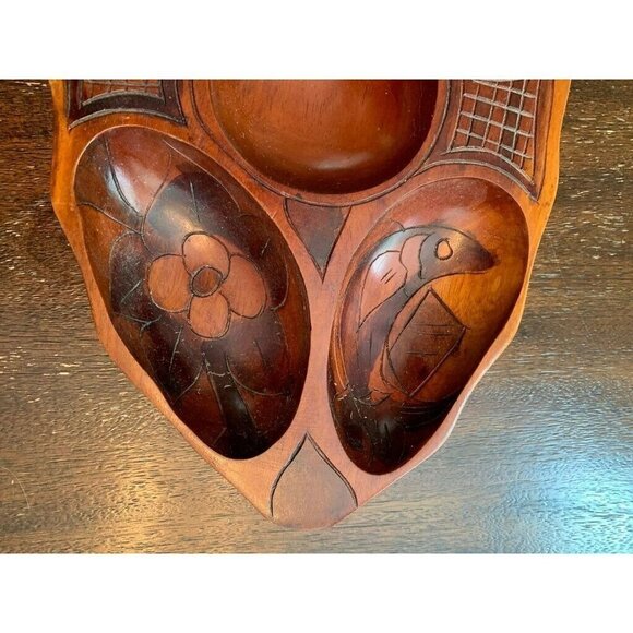 - Carved Oval Wooden Bowl 5 Compartments Heavy - Picture 2 of 6
